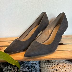 Old Navy Grey Suede Heels